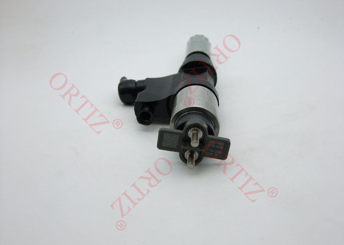 High Performance DENSO Common Rail Injector Silver Color 095000 - 8290